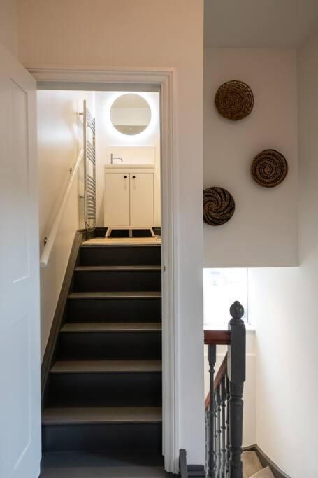 4 Castle Mews Διαμέρισμα Σαλισμπέρι Εξωτερικό φωτογραφία